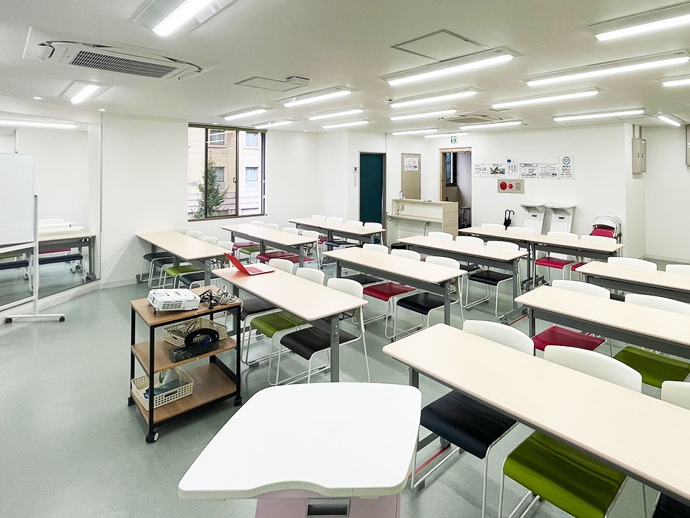 みんなの貸会議室　天神西通り北店別館の会場写真 4