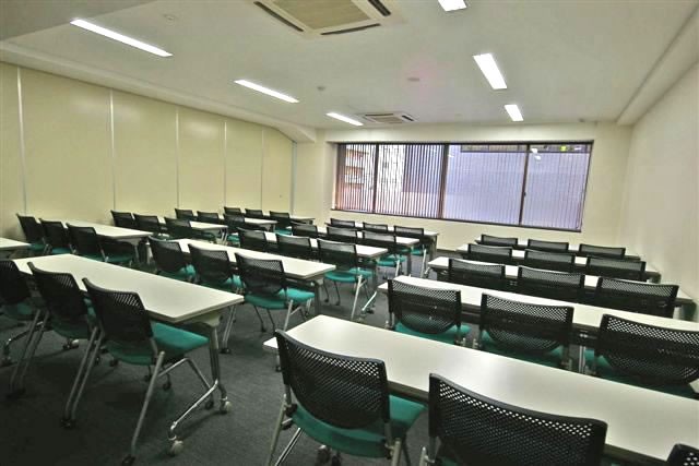 A.R.Kビル 会議室Aの写真 1