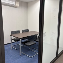 会議室4