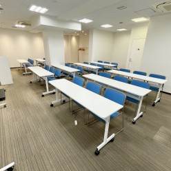TIME SHARING 代々木駅西口前